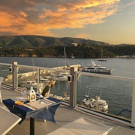 Hotel Belmare Porto Azzurro Exterior photo