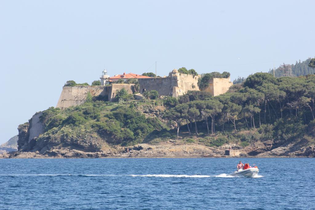 Hotel Belmare Porto Azzurro Exterior photo