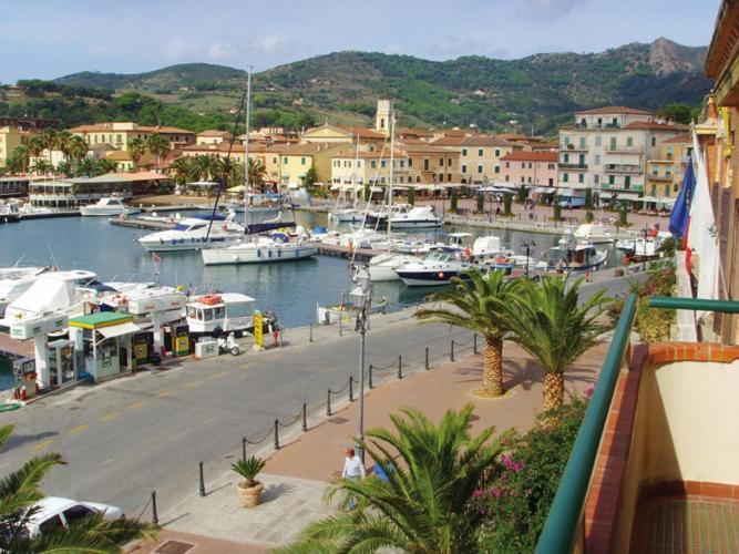 Hotel Belmare Porto Azzurro Exterior photo